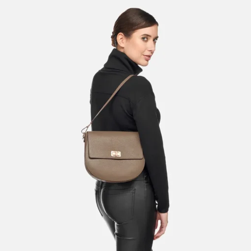 FLAVIE DONNA
