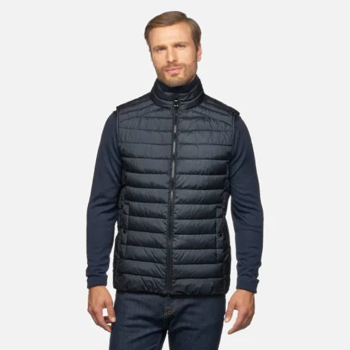 KENNET UOMO